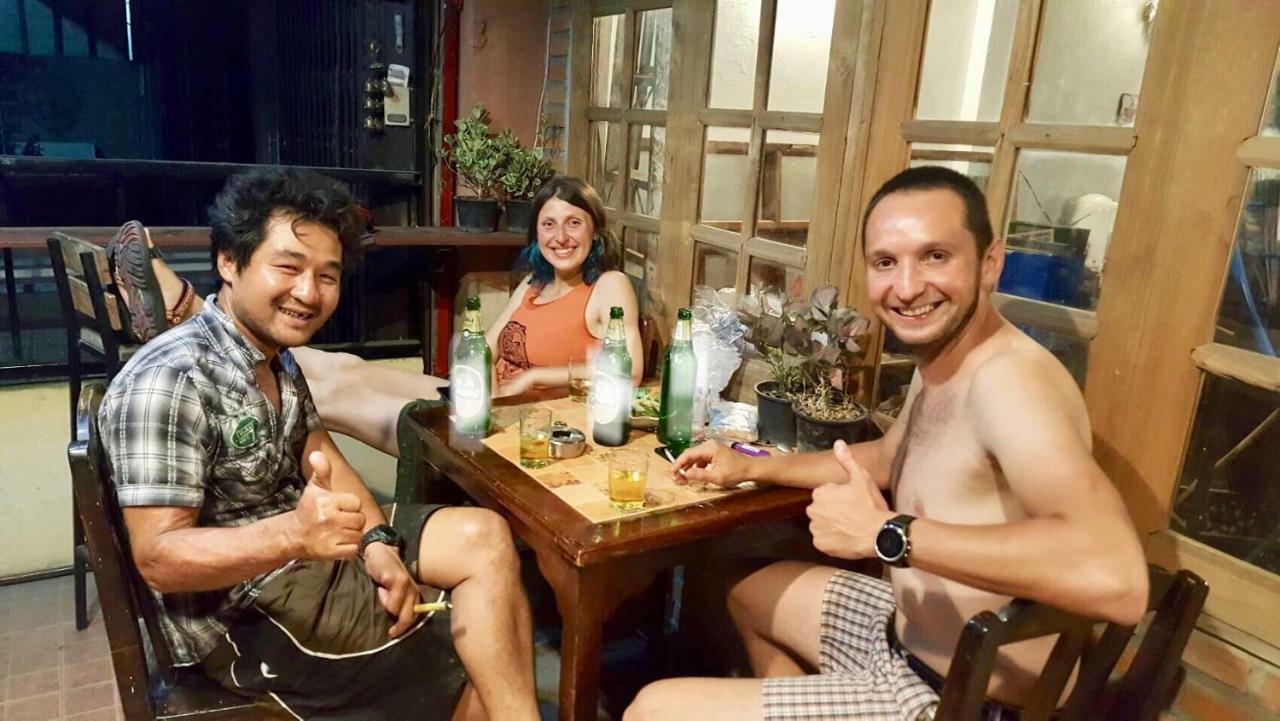 Keta' Jungle Trek House Hostel Chiang Mai Ngoại thất bức ảnh